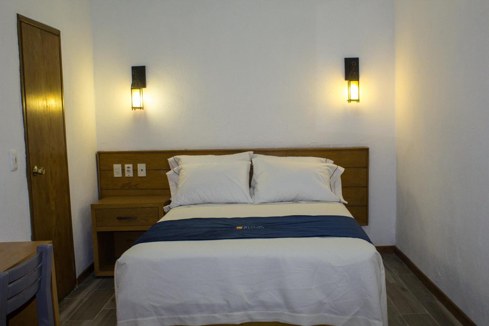 Hotel Real De Castilla Colonial Guadalajara Zimmer foto